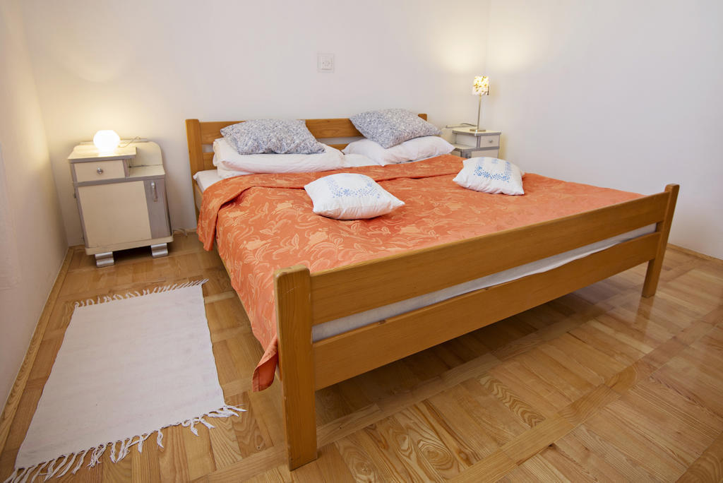 Apartments Petrcane Welcome Room photo