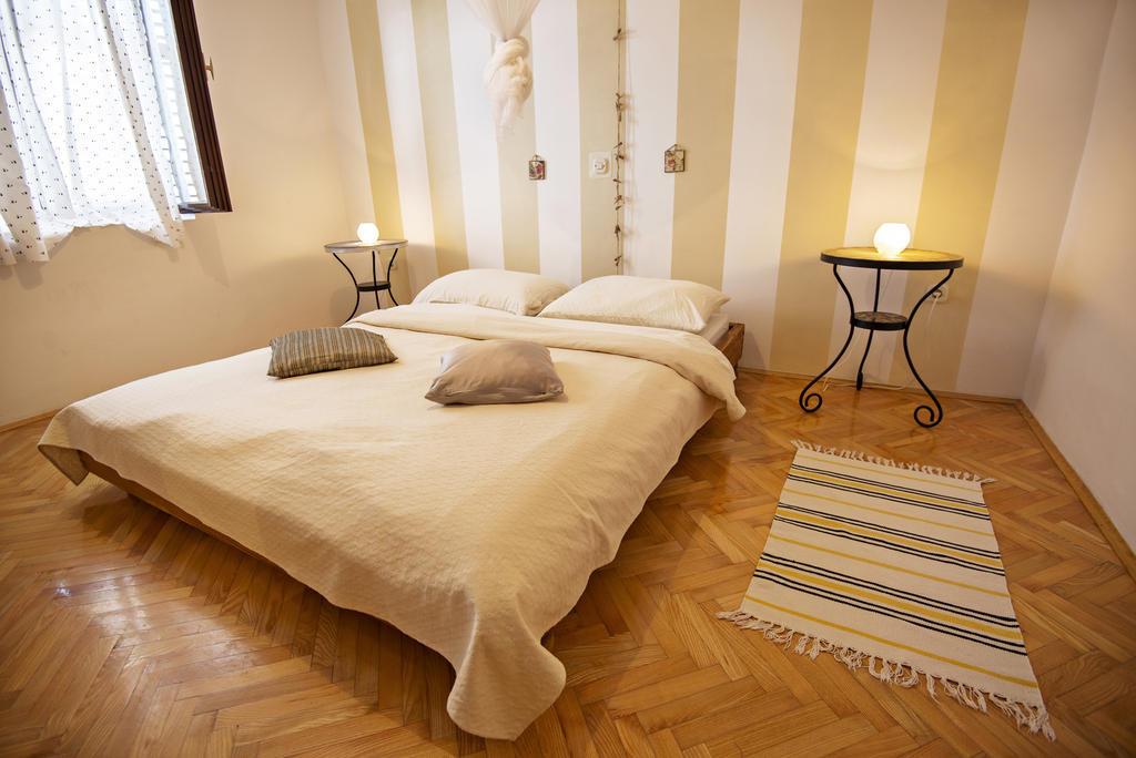 Apartments Petrcane Welcome Room photo
